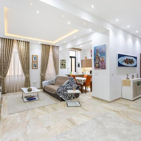 Valletta Large 3 Bedroom Exterior photo