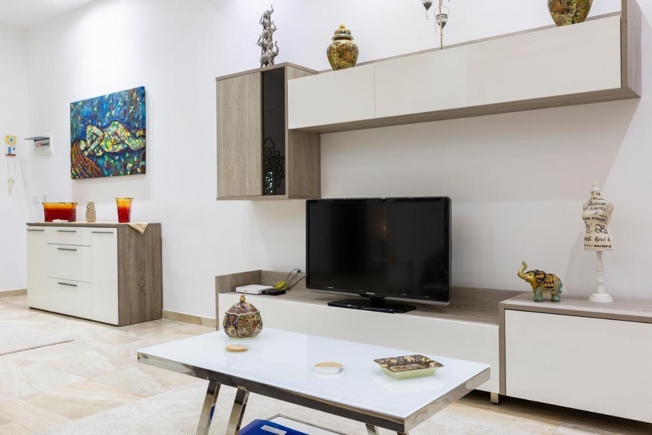 Valletta Large 3 Bedroom Exterior photo