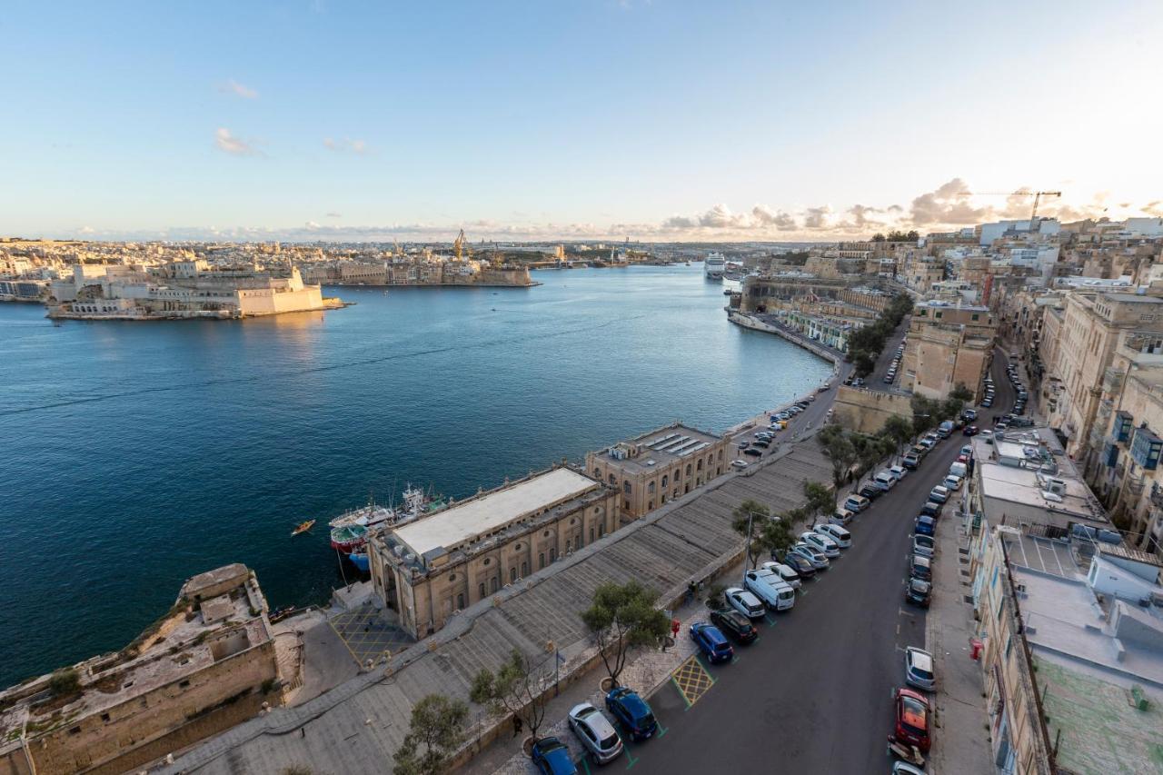 Valletta Large 3 Bedroom Exterior photo